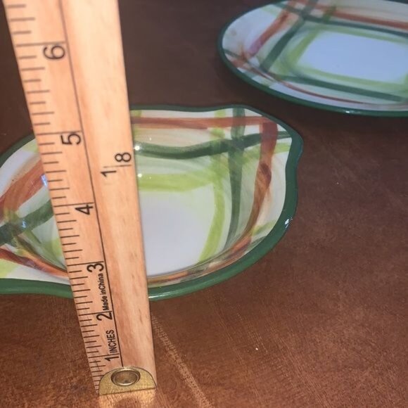 Hand-Painted Ceramic Dinnerware Set With Abstract Plaid Design Includes Plate - Picture 3 of 7